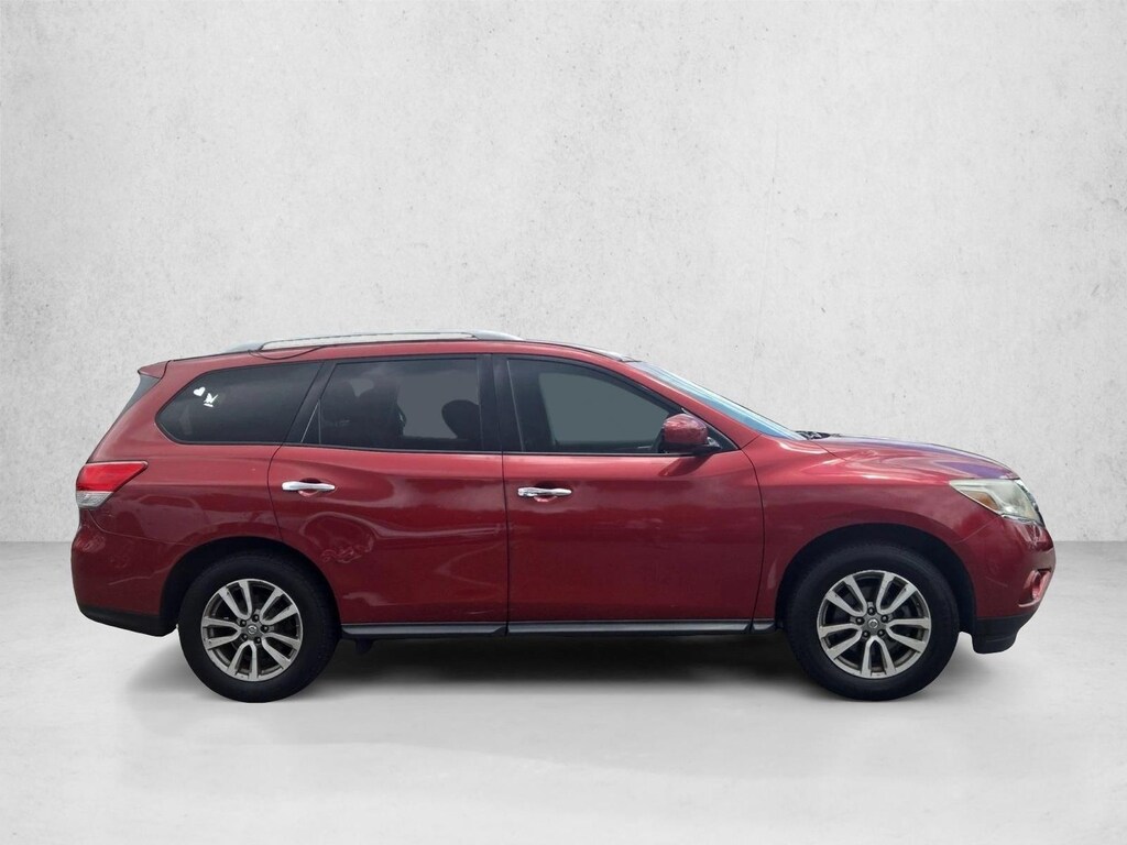 Used 2014 Nissan Pathfinder S SUV
