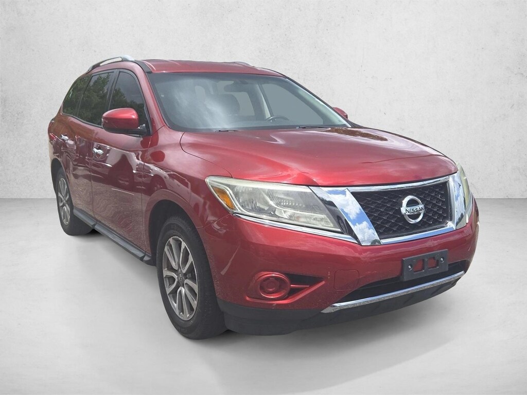 Used 2014 Nissan Pathfinder S SUV