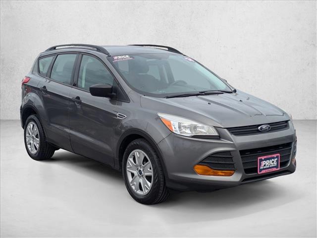 2014 Ford Escape S photo 3