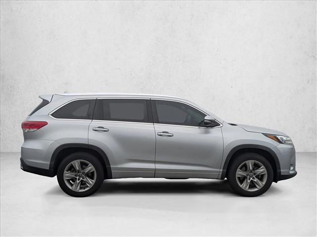 2019 Toyota Highlander Limited photo 4