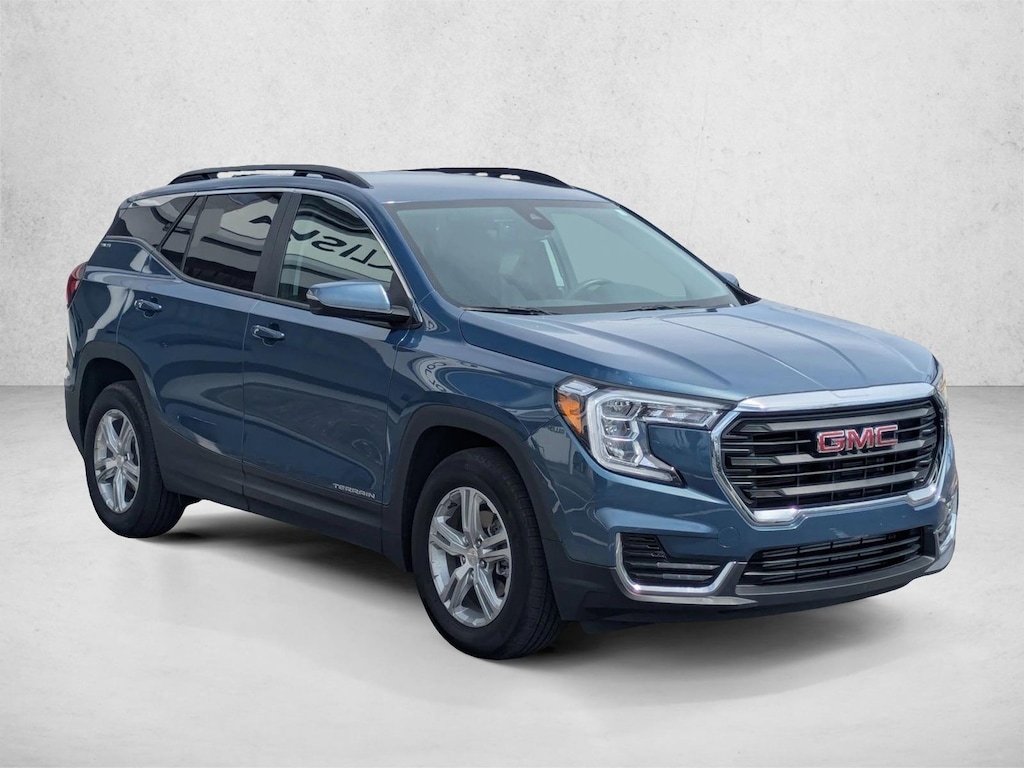Used 2024 GMC Terrain SLE SUV