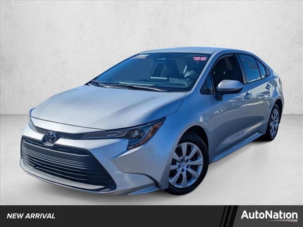 Used 2025 Toyota Corolla LE Sedan