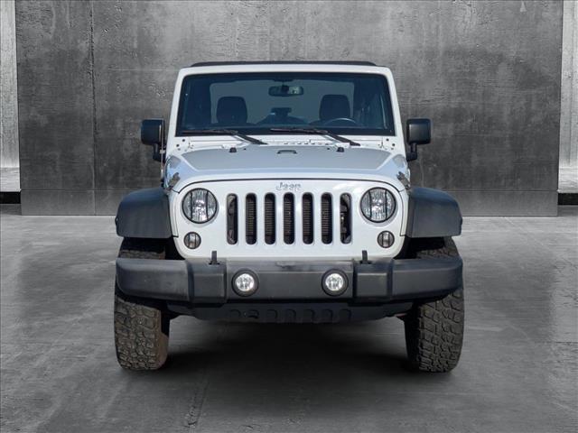 2016 Jeep Wrangler Rubicon photo 2