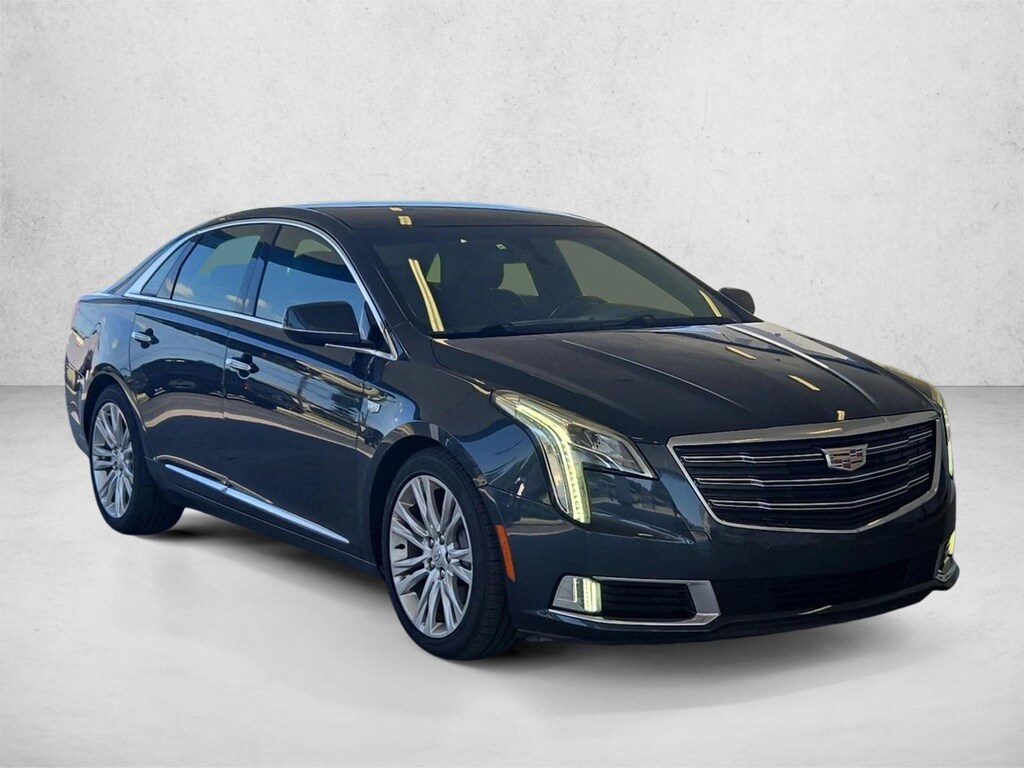 Used 2018 CADILLAC XTS Luxury Sedan