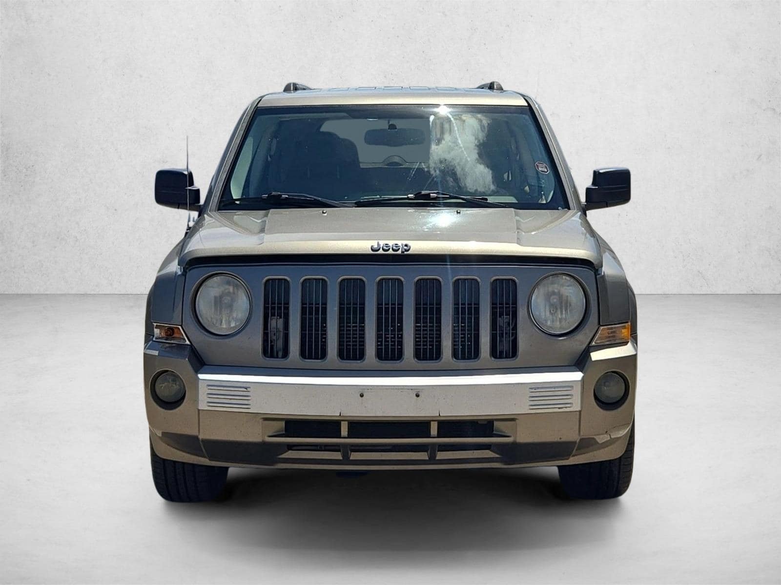 Used 2008 Jeep Patriot Limited with VIN 1J8FT48W98D518087 for sale in Clearwater, FL