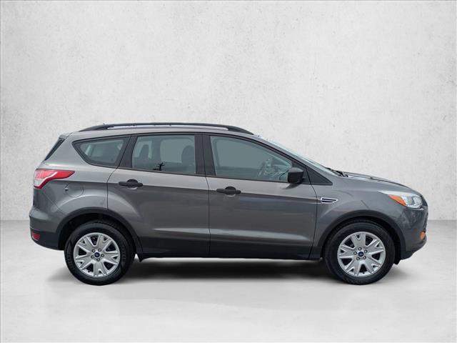 2014 Ford Escape S photo 4