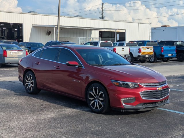 2017 Chevrolet Malibu 1LT photo 3