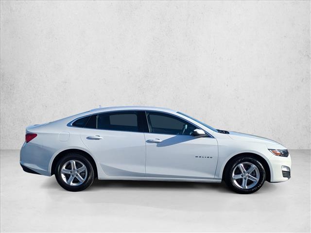 2023 Chevrolet Malibu 1LT photo 4