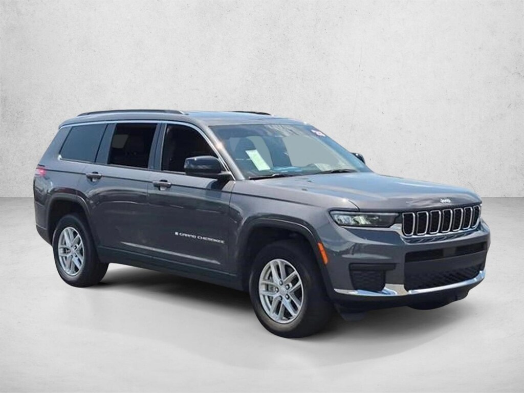 Used 2025 Jeep Grand Cherokee L Laredo SUV
