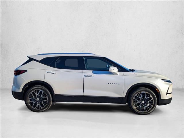 2024 Chevrolet Blazer Premier photo 4