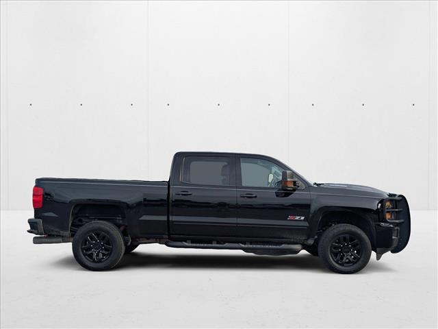 2019 Chevrolet Silverado 2500HD LTZ photo 4