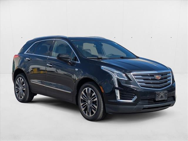 2017 Cadillac XT5 Premium Luxury photo 2