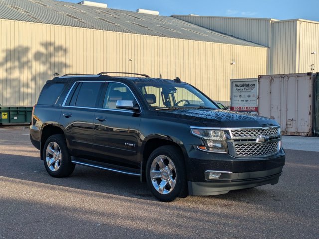 2016 Chevrolet Tahoe LTZ photo 3