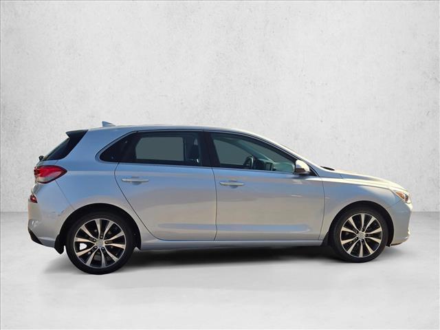 2018 Hyundai Elantra GT photo 4