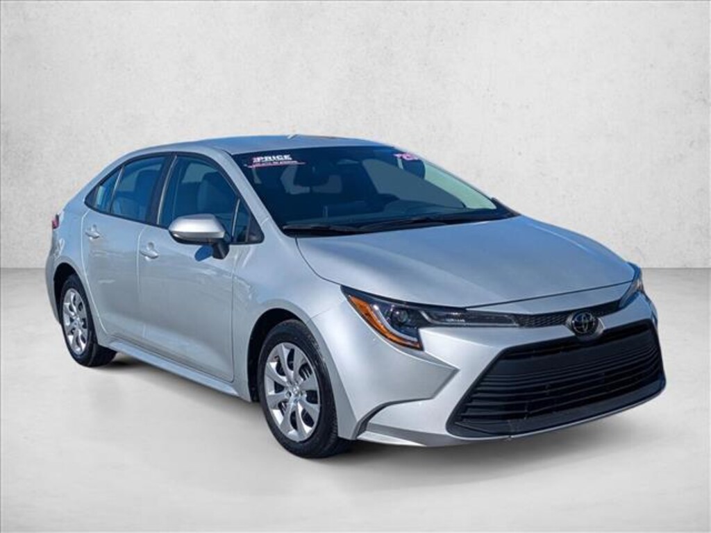 Used 2025 Toyota Corolla LE Sedan