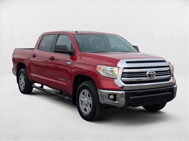2017 Toyota Tundra SR5 CrewMax photo 3