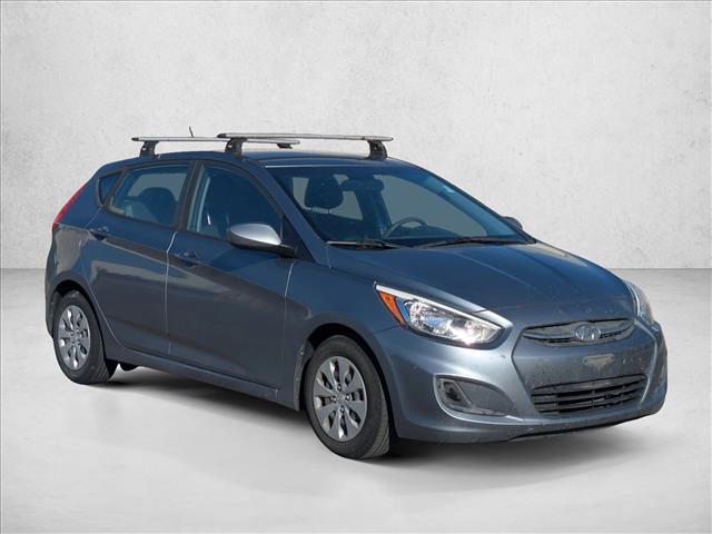 2017 Hyundai Accent SE photo 3