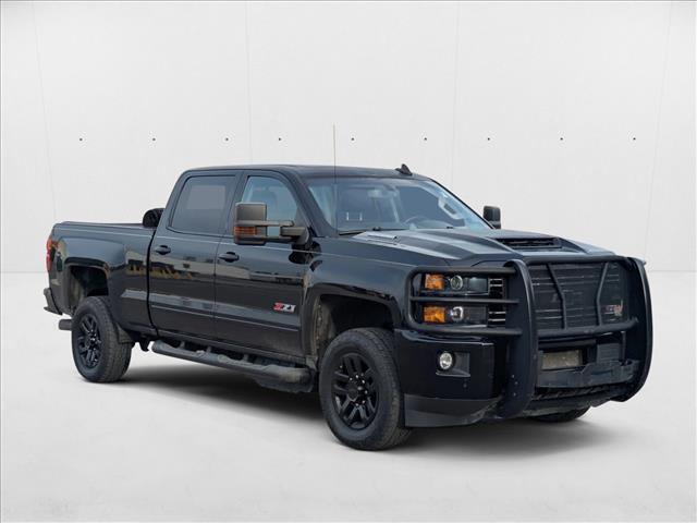 2019 Chevrolet Silverado 2500HD LTZ photo 3