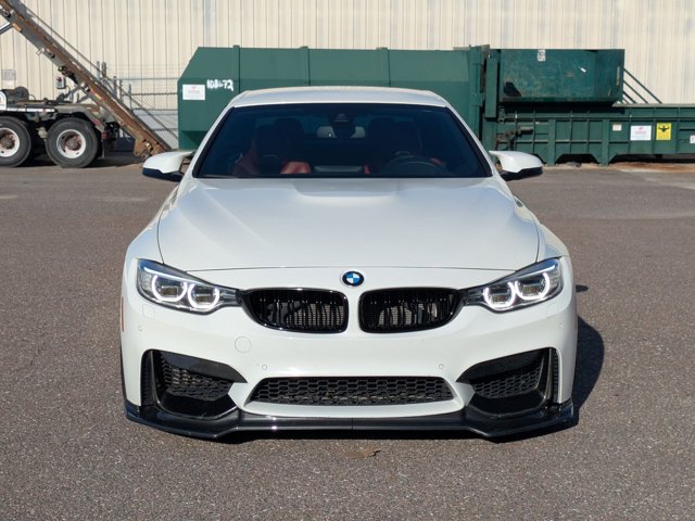 2015 Bmw M4 Convertible photo 2