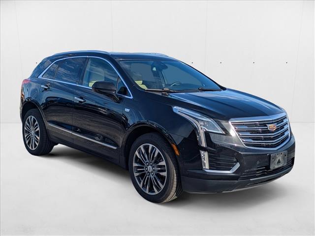 2017 Cadillac XT5 Premium Luxury photo 2