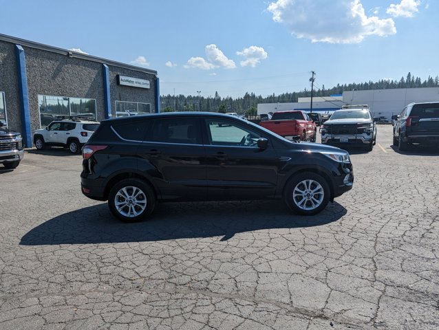 2017 Ford Escape SE photo 4