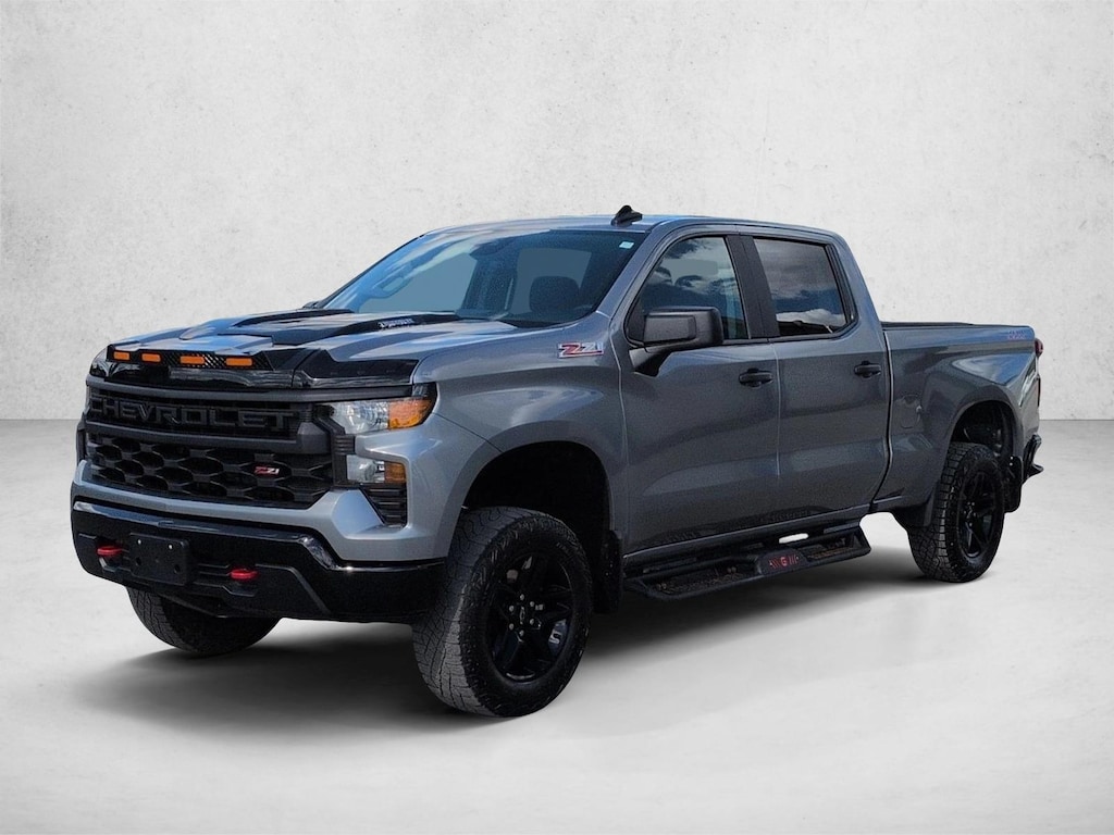 Used 2025 Chevrolet Silverado 1500 Custom Trail Boss Truck Crew Cab