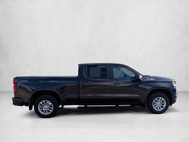 2022 Chevrolet Silverado 1500 RST photo 4