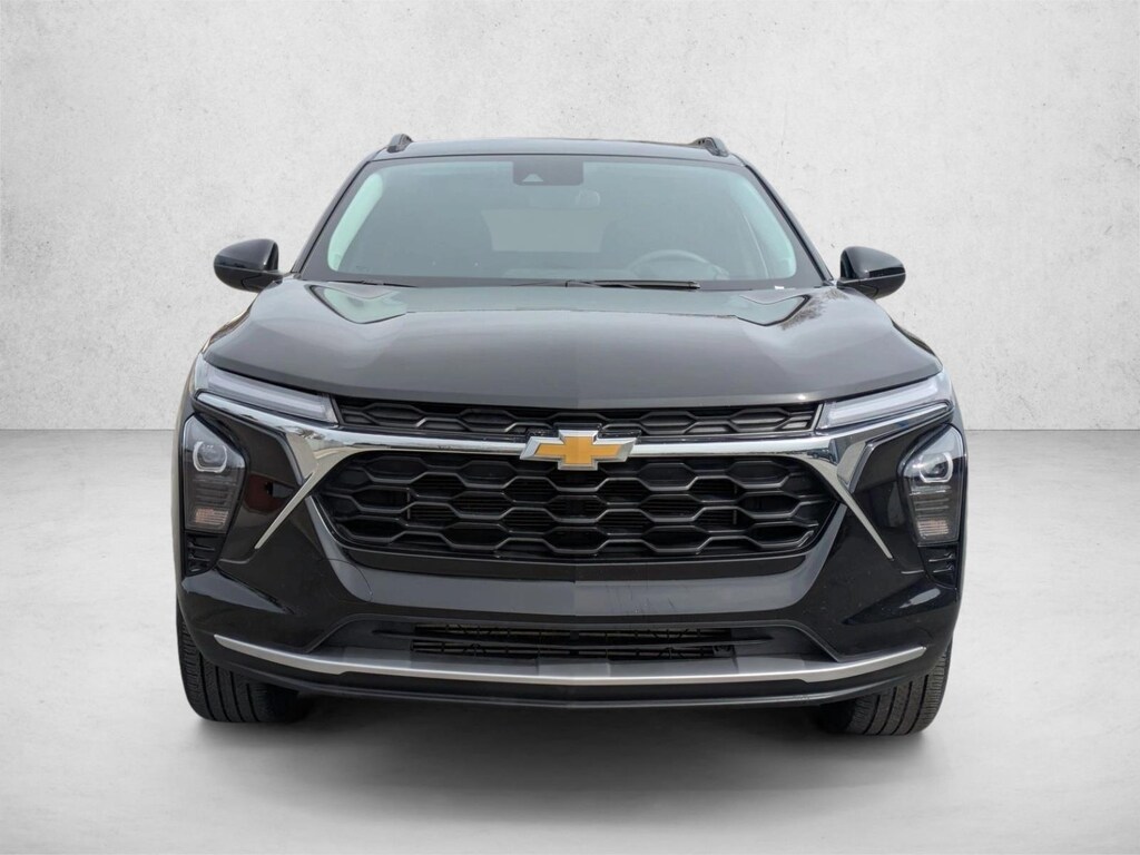 Used 2025 Chevrolet Trax LT SUV