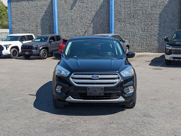 2017 Ford Escape SE photo 2