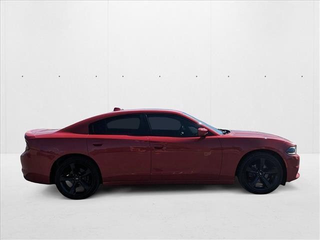 2015 Dodge Charger SXT photo 3