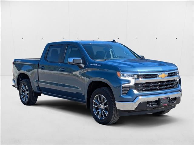 2024 Chevrolet Silverado 1500 LT photo 3