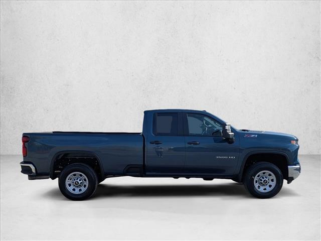 2025 Chevrolet Silverado 3500HD Work Truck photo 4