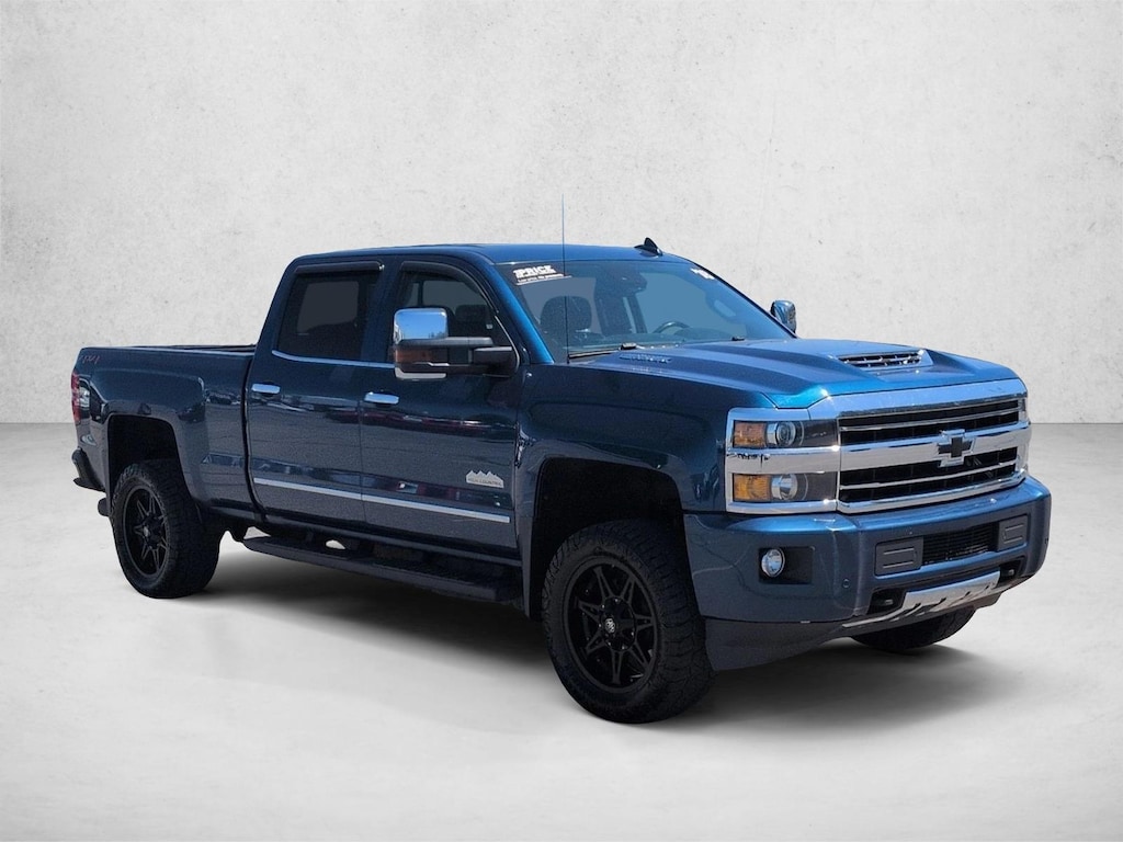 Used 2018 Chevrolet Silverado 2500HD Truck Crew Cab