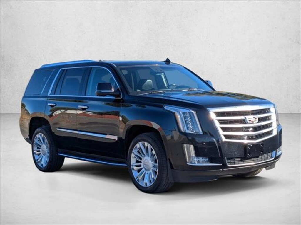 Used 2017 CADILLAC Escalade Luxury SUV