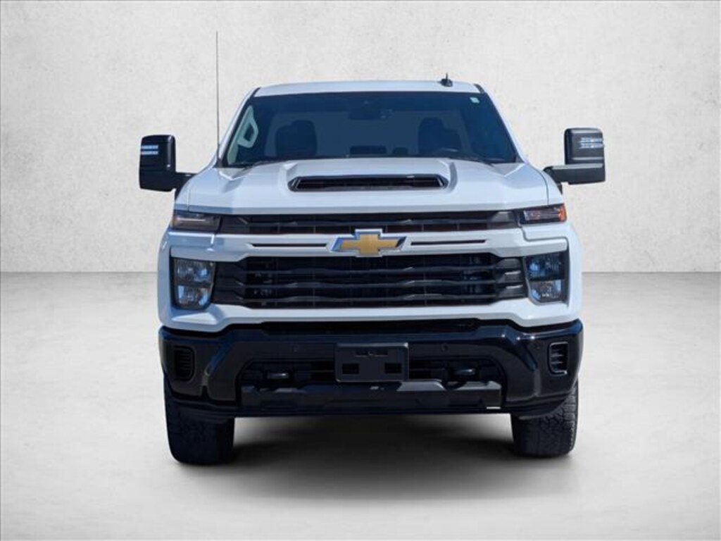 Used 2025 Chevrolet Silverado 2500 HD Custom Truck Crew Cab