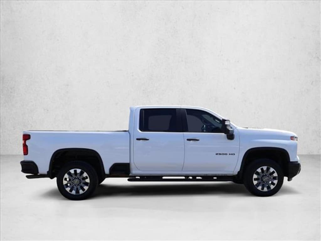 Used 2024 Chevrolet Silverado 2500 HD Custom Truck Crew Cab