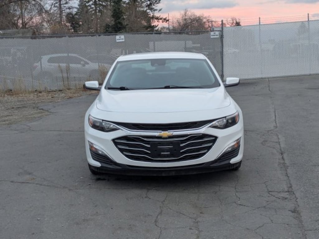 Used 2025 Chevrolet Malibu LS Sedan