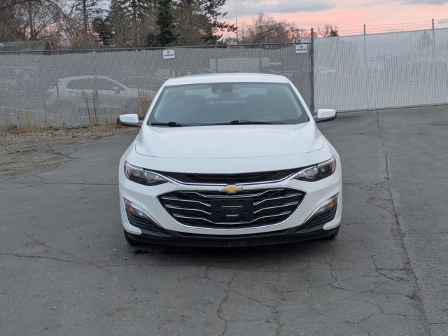 2025 Chevrolet Malibu LS photo 2