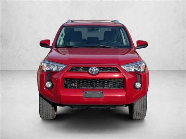 2017 Toyota 4Runner SR5 photo 2