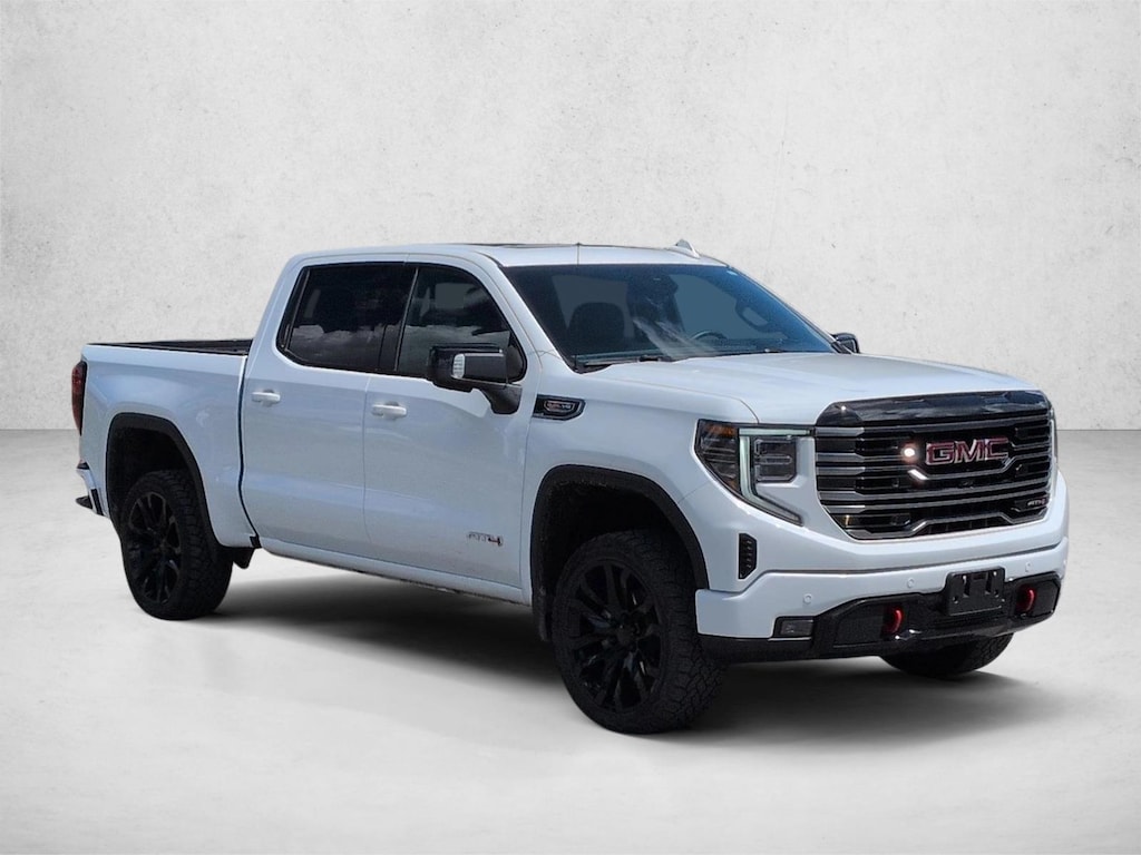 Used 2025 GMC Sierra 1500 AT4 Truck Crew Cab