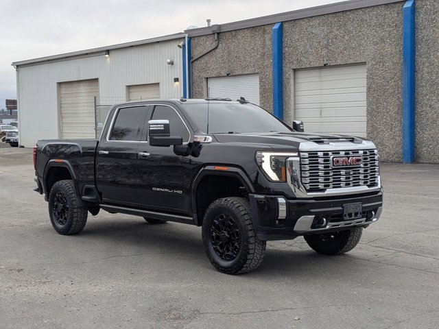2024 Gmc Sierra 2500 HD Denali photo 3