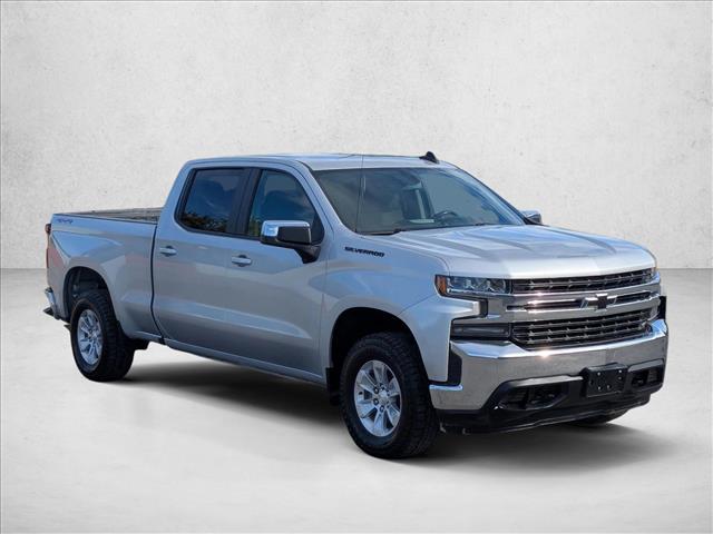 2021 Chevrolet Silverado 1500 LT photo 3