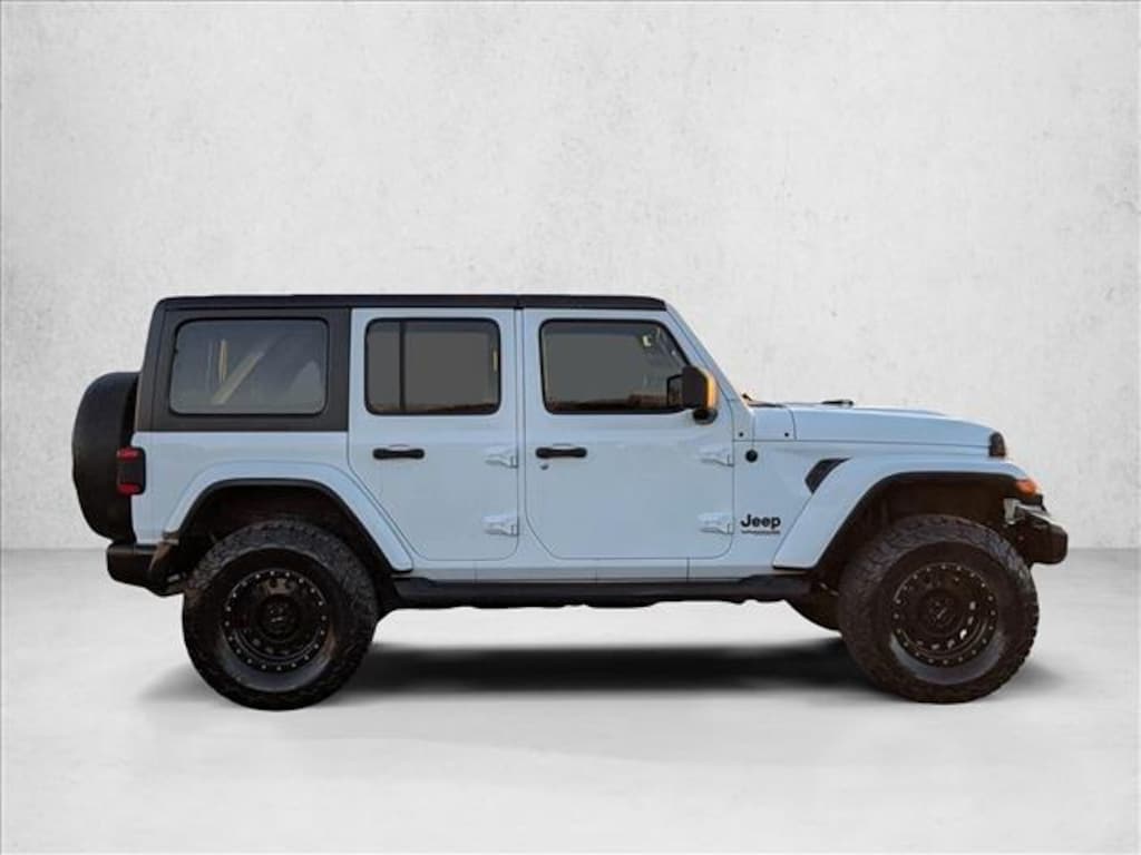 Used 2018 Jeep Wrangler SUV