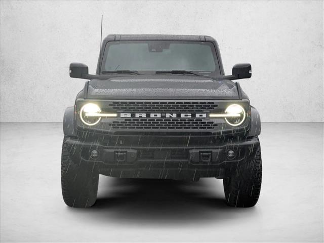2023 Ford Bronco Badlands photo 2