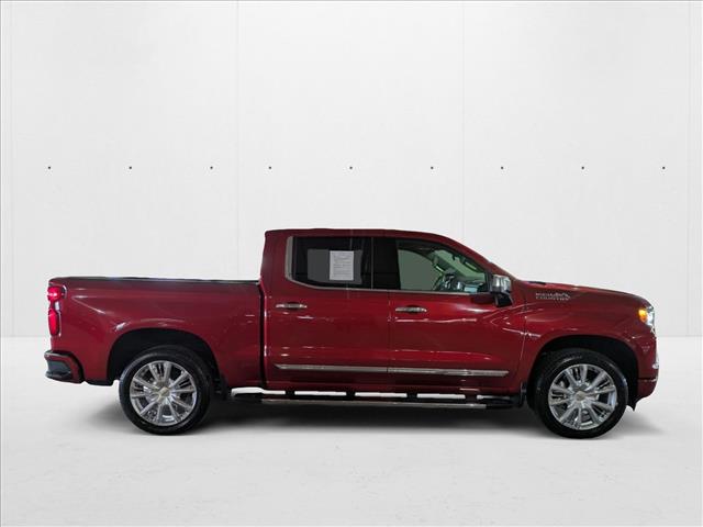 2024 Chevrolet Silverado 1500 High Country photo 4