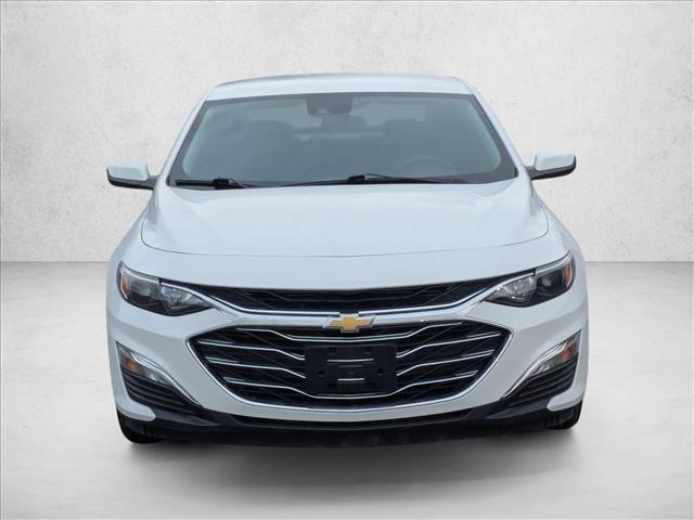 2025 Chevrolet Malibu LS photo 2