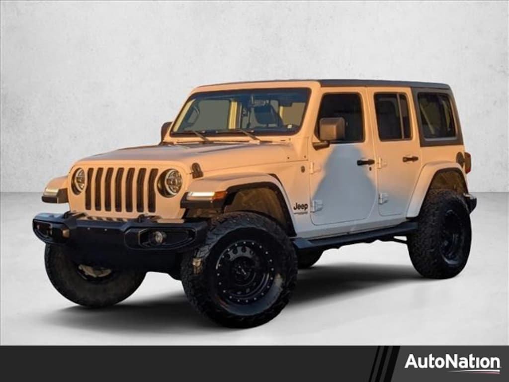 Used 2018 Jeep Wrangler SUV