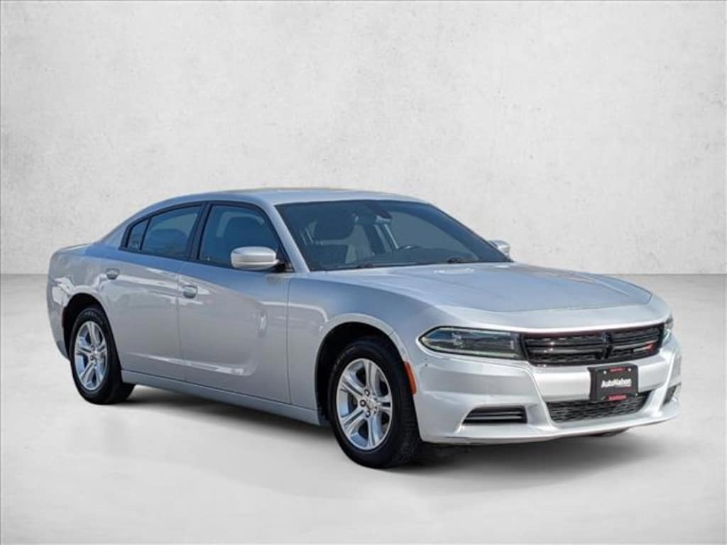Used 2022 Dodge Charger SXT Sedan