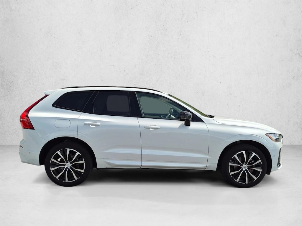 Used 2025 Volvo XC60 Plus SUV