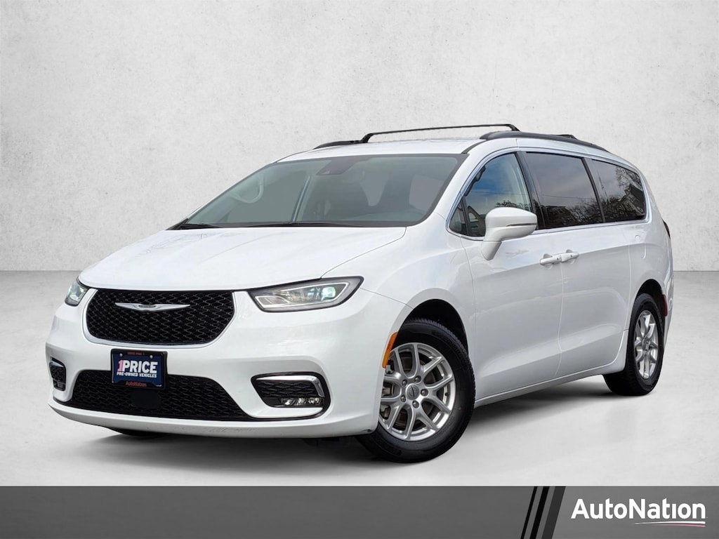 Used 2022 Chrysler Pacifica Touring L Van Passenger Van